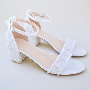 Size 7 White Lace Block Heel Wedding/Bridal Shoes
